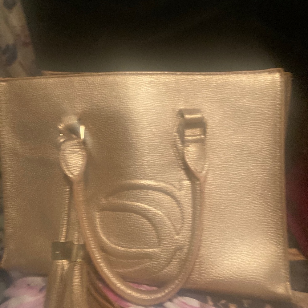 B b purse
